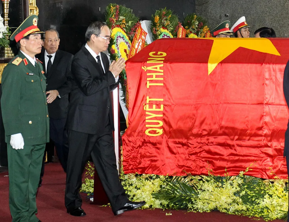 Tiễn đưa huyền thoại tình báo Trần Quốc Hương về nơi an nghỉ cuối cùng ảnh 7