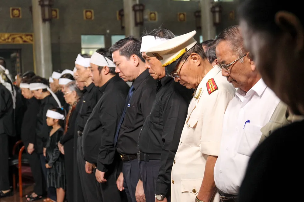 Tiễn đưa huyền thoại tình báo Trần Quốc Hương về nơi an nghỉ cuối cùng ảnh 3