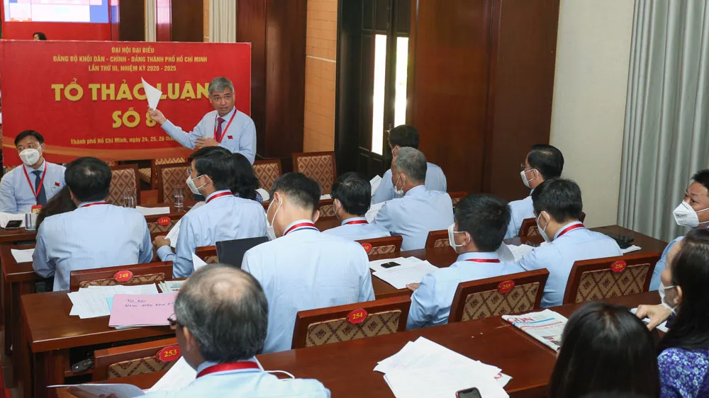 Đảng bộ Khối Dân – Chính – Đảng đóng góp quan trọng thực hiện thắng lợi nhiệm vụ chính trị của Đảng bộ TPHCM ảnh 9