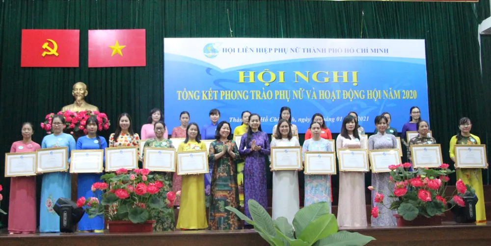 Hội Liên hiệp Phụ nữ các cấp hỗ trợ hội viên phục hồi kinh tế ảnh 3