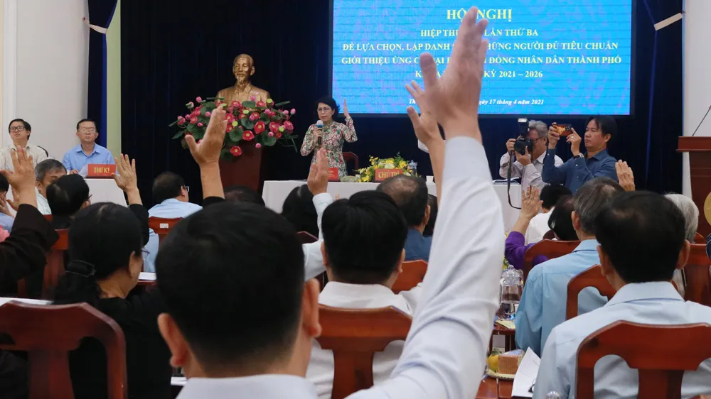 Hội nghị hiệp thương lần thứ ba: TPHCM còn 38 người ứng cử ĐBQH khóa XV ảnh 3