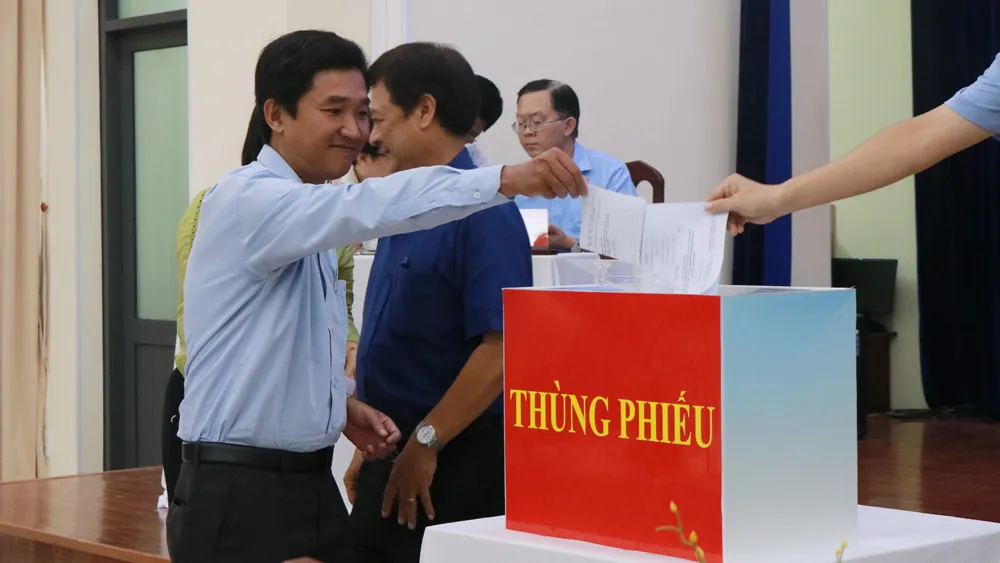 Hội nghị hiệp thương lần thứ ba: TPHCM còn 38 người ứng cử ĐBQH khóa XV ảnh 2