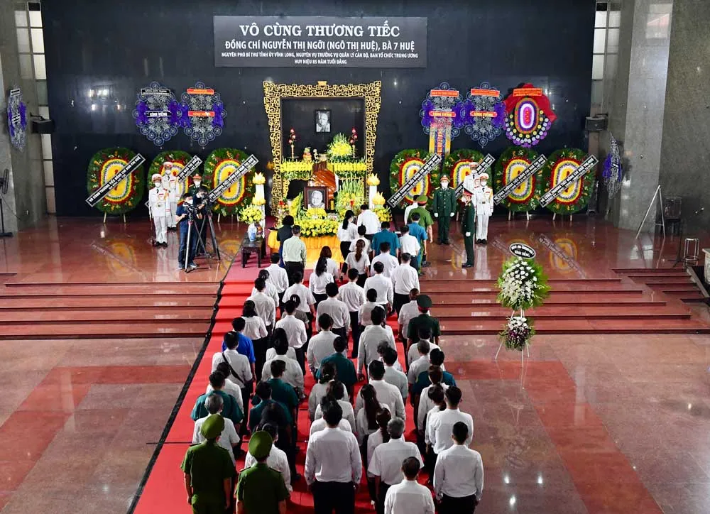 Lễ viếng đồng chí Ngô Thị Huệ - phu nhân cố Tổng Bí thư Nguyễn Văn Linh ảnh 2