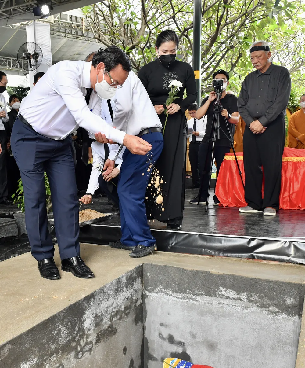 Tiễn đưa dì Bảy Huệ về nơi an nghỉ cuối cùng ảnh 7