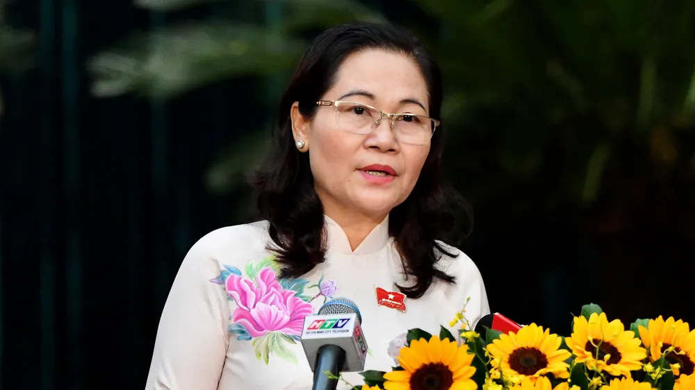 Chủ tịch HĐND TPHCM Nguyễn Thị Lệ: Gỡ nút thắt về đất đai, tăng tốc triển khai các dự án ảnh 1