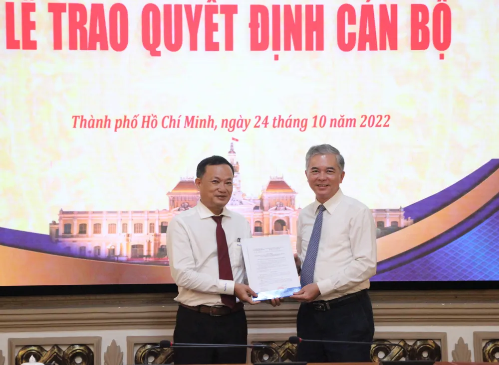 Chánh Văn phòng Sở Tư pháp giữ chức Chủ tịch Hội đồng thành viên Công ty Thảo Cầm viên Sài Gòn ảnh 3