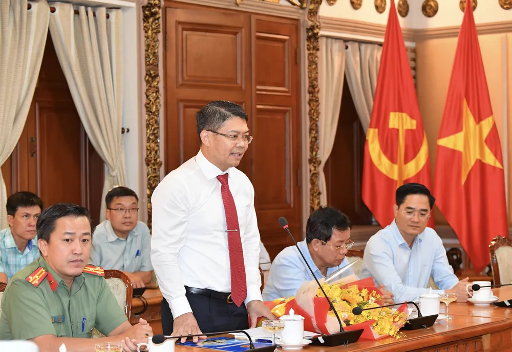 Trưởng Công an quận Tân Bình được bổ nhiệm làm Phó ban chuyên trách Ban an toàn giao thông TPHCM ảnh 2