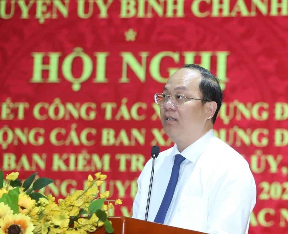 Phó Bí thư Thành ủy TPHCM Nguyễn Hồ Hải phát biểu tại hội nghị tổng kết công tác xây dựng Đảng huyện Bình Chánh