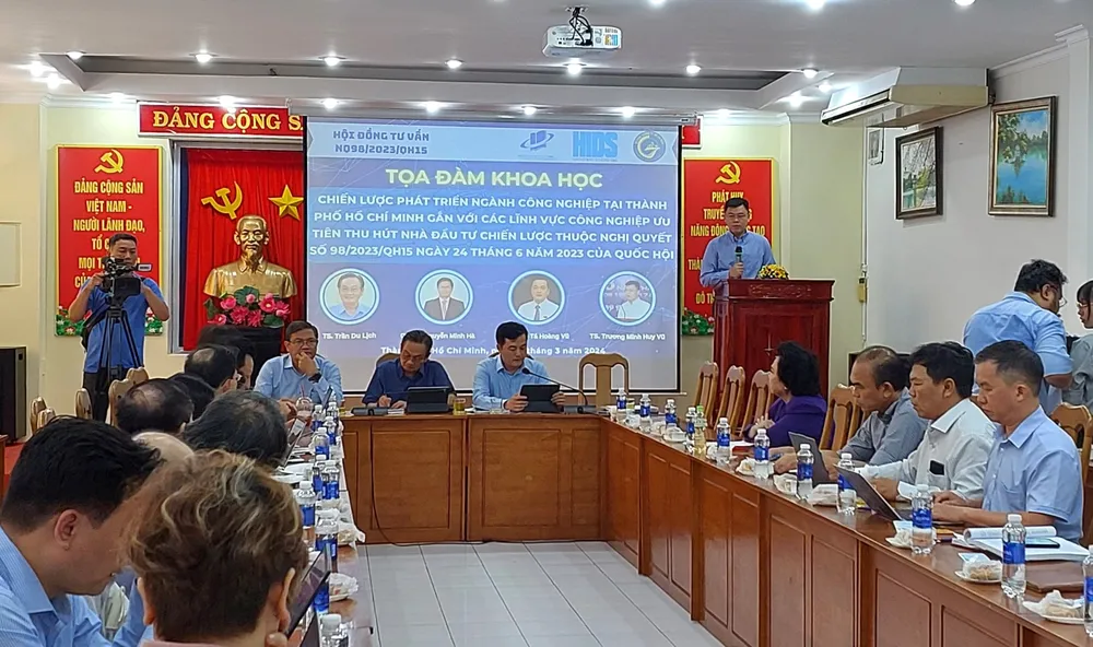 Công nghiệp TPHCM chưa có “sếu đầu đàn” 