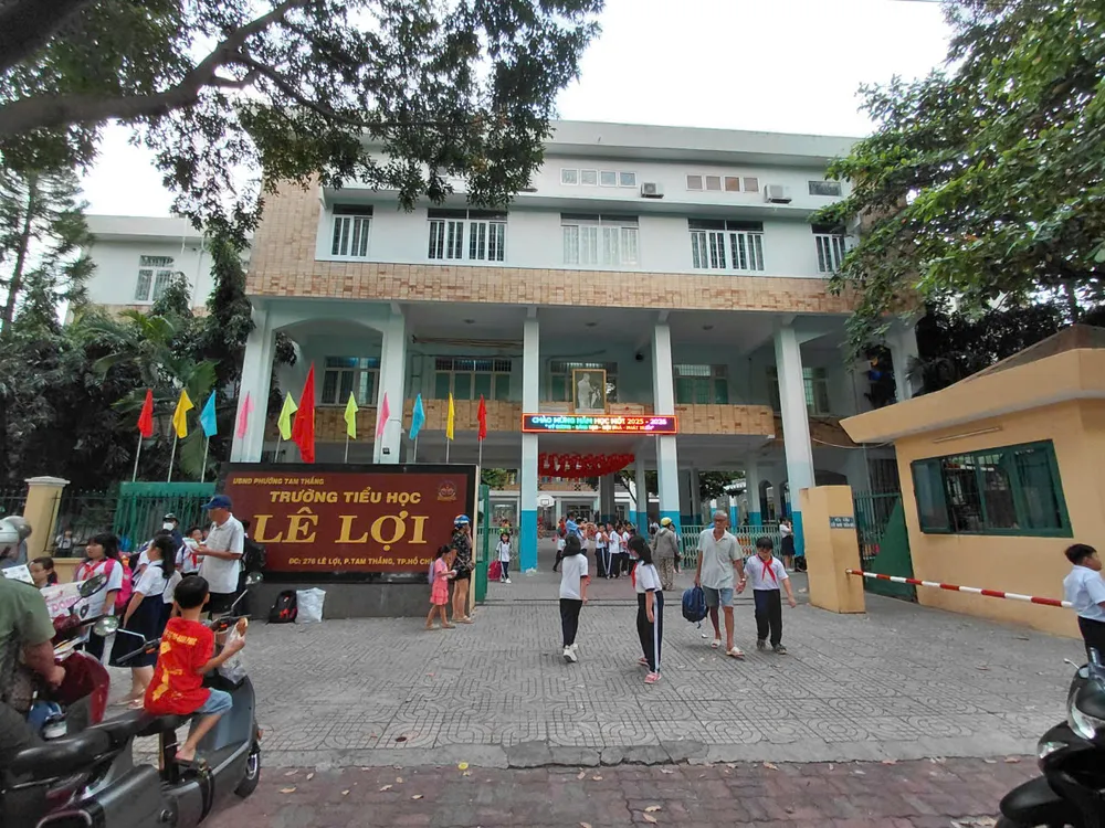 Trường Tiểu học Lê Lợi (phường Tam Thắng, TPHCM)
