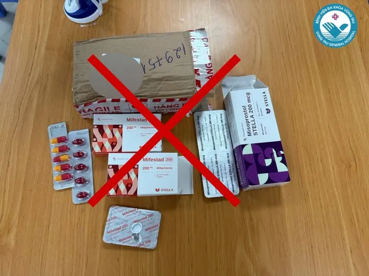 Các bác sĩ khuyến cáo, phá thai bằng thuốc chỉ được thực hiện khi có chỉ định và theo dõi của nhân viên y tế.