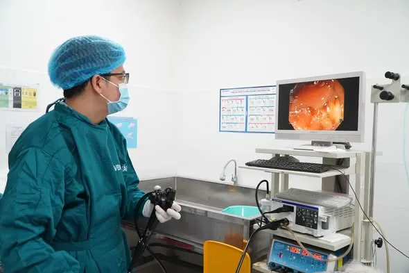 Bệnh viện Đa khoa Vũng Tàu (TPHCM) chính thức triển khai kỹ thuật nội soi tiêu hóa (dạ dày, đại tràng) kết hợp cắt polyp trong cùng một lần nội soi.