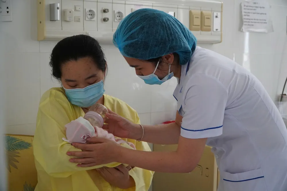 Với sự tận tâm của đội ngũ y bác sĩ Bệnh viện Đa khoa Vũng Tàu, bé gái đã đủ điều kiện xuất viện trở về với gia đình.