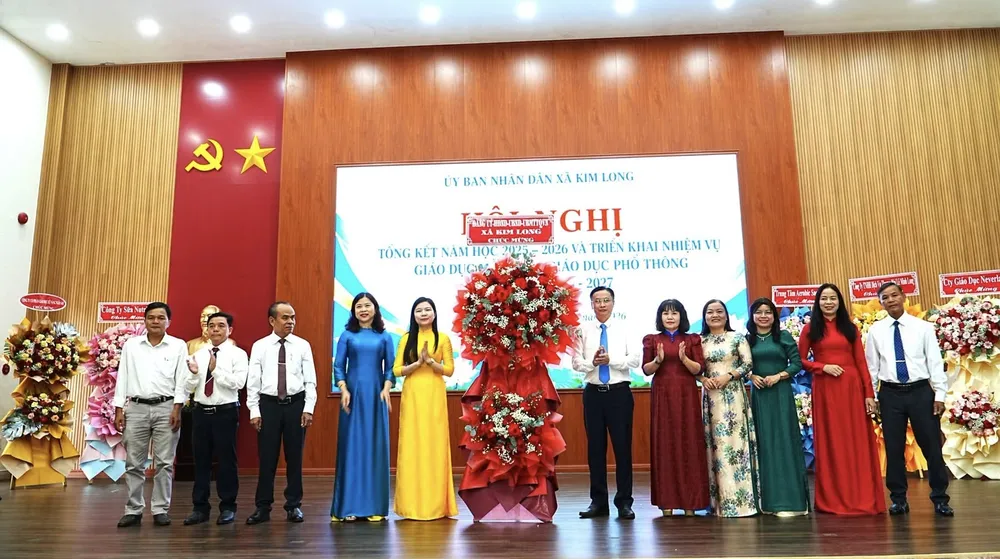 Xã Kim Long tổ chức hội nghị tổng kết năm học 2025-2026.