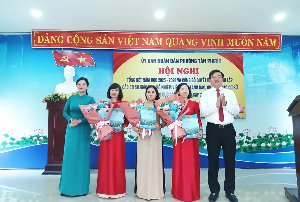 Xa Tan Phuoc sap xep truong lop 1 TPHCM.jpg