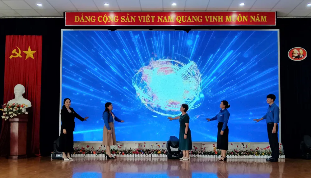 Ngay hoi viec lam 1.jpg