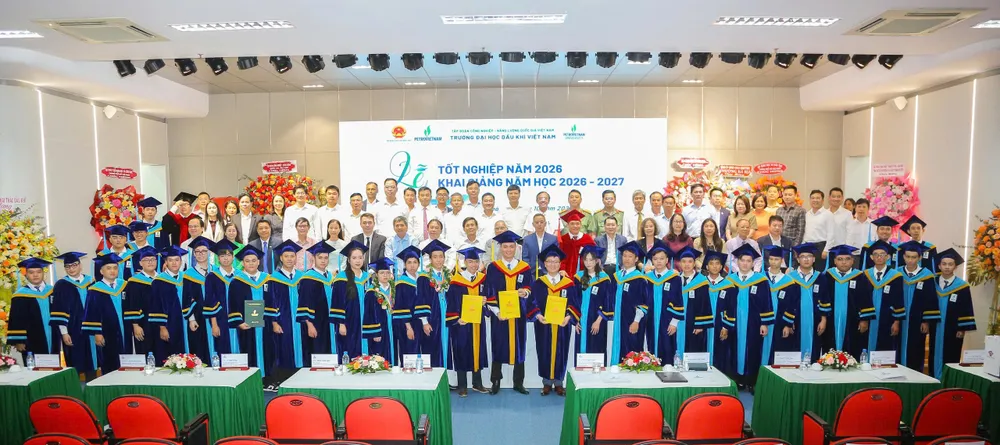 Lễ Tốt nghiệp năm 2026 và Khai giảng năm học 2026 - 2027 tại Trường Đại học Dầu khí Việt Nam.