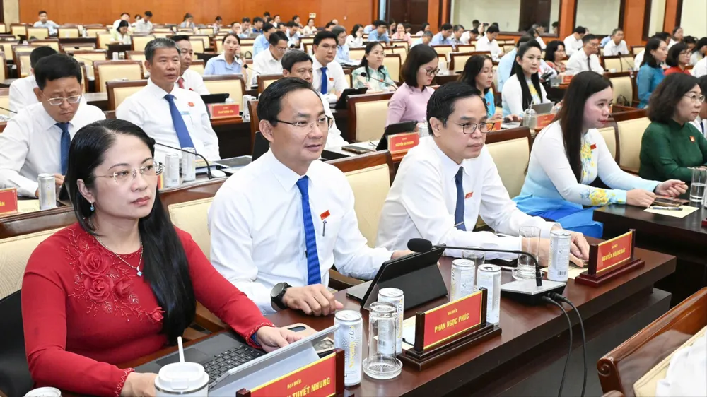 Đại biểu HĐND TPHCM đề nghị Cụ thể hoá Luật Phát triển đô thị cần theo hướng dễ tiếp cận, dễ thực hiện 