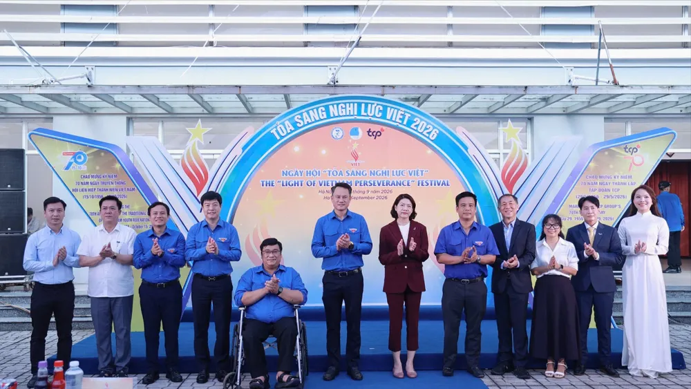 Các đại biểu tham gia ngày hội " Tỏa sáng nghị lực Việt", ngày 18-9. Ảnh: THANH HẢI