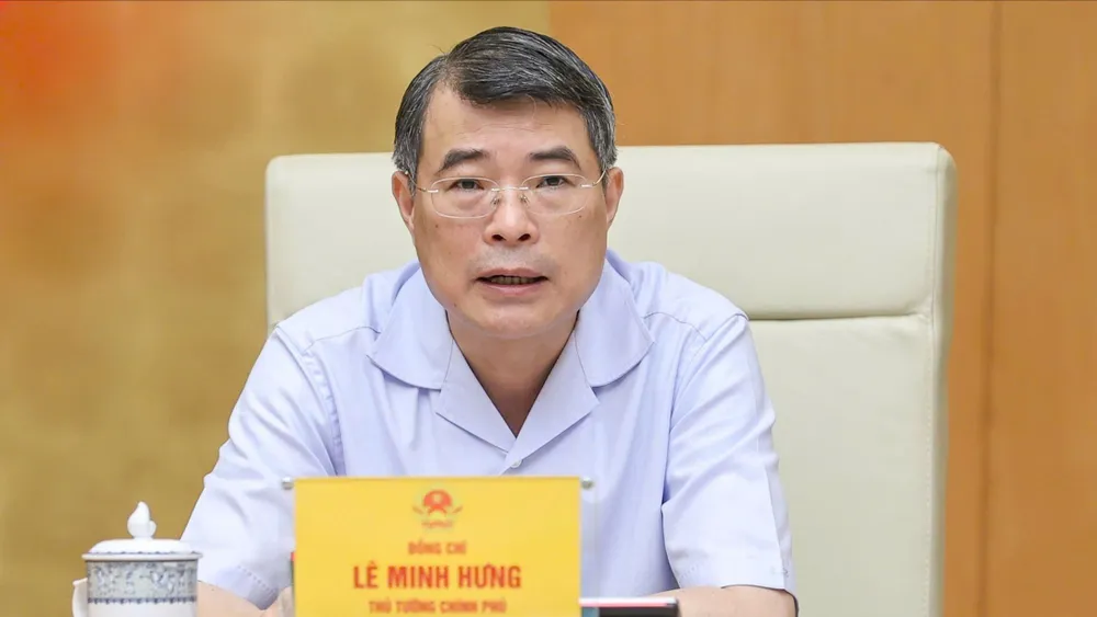 Thủ tướng Lê Minh Hưng chủ trì và phát biểu tại hội nghị tập thể Thường trực Đảng ủy Chính phủ thực hiện công tác đánh giá, xếp loại cán bộ lãnh đạo, quản lý quý 3. Ảnh: VIẾT CHUNG