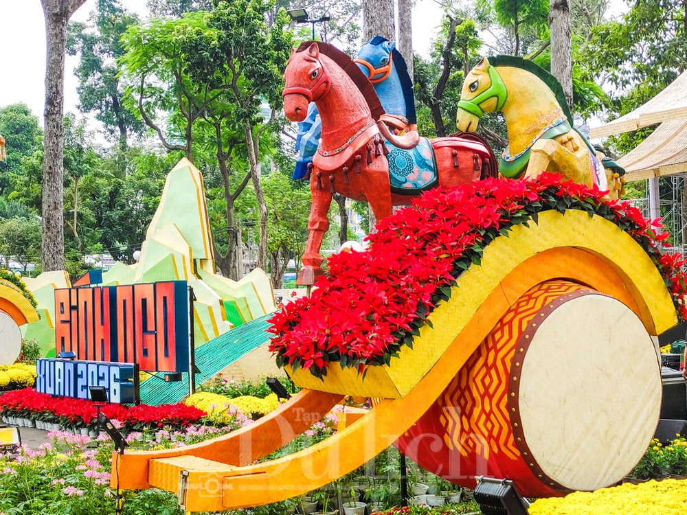 骚壇公园丙午年春花会。