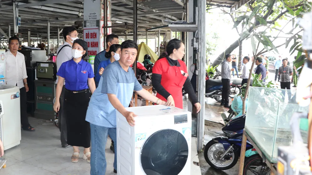 cuong che phuoc thang 4.JPG