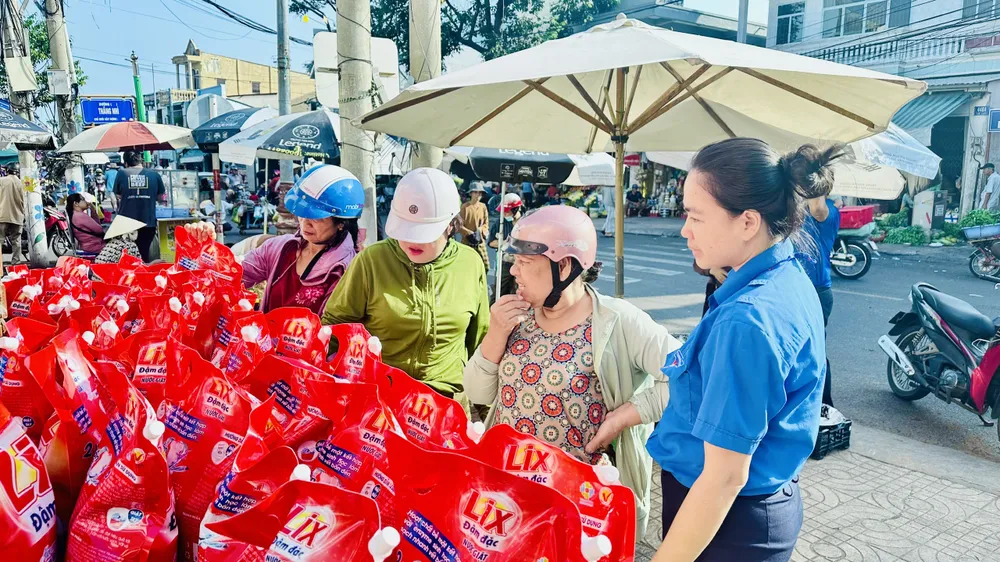 Co.op Mart Vũng Tàu bán hơn 200 mặt hàng giá bình ổn phục vụ Tết