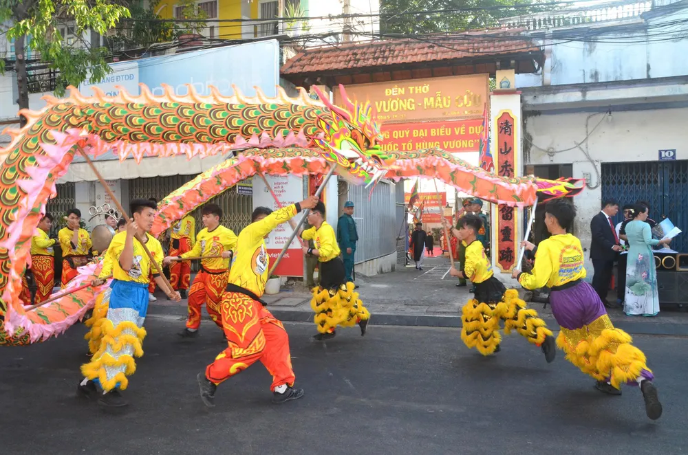 gio to hung vuong 5.jpg