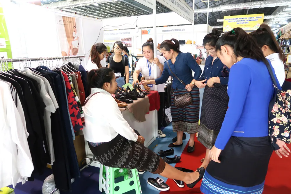 Sản phẩm Việt tiến vào thị trường Lào ảnh 1