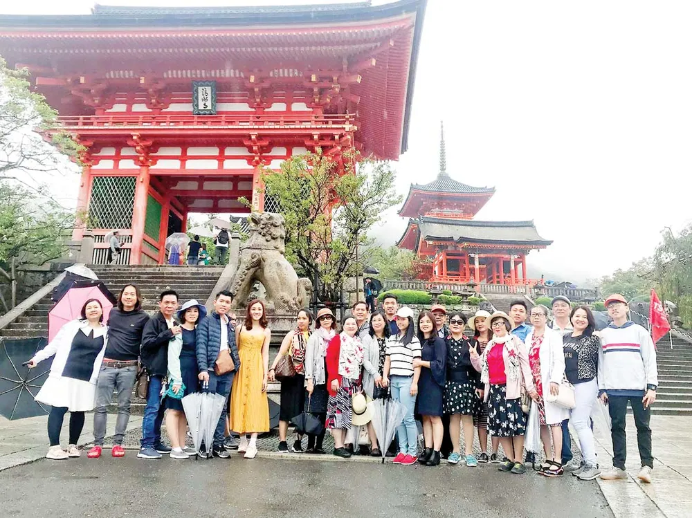 Nhộn nhịp tour Giáng sinh, năm mới 2020 và Tết Nguyên đán ảnh 2