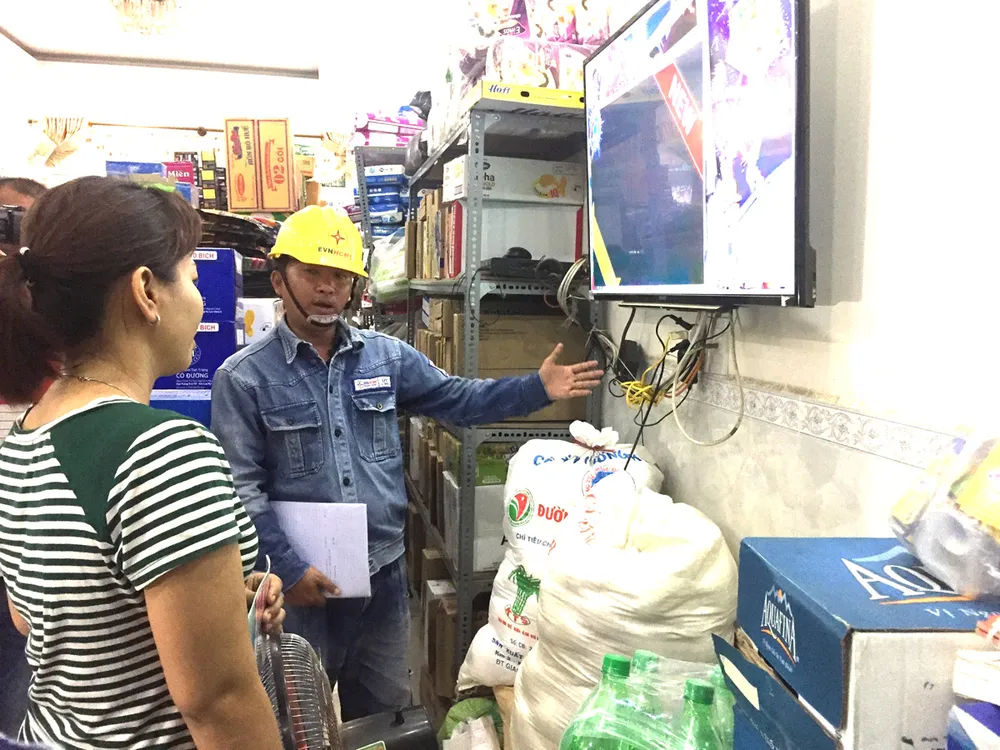 Nhận diện đúng các mối nguy hiểm về điện trong mùa mưa ảnh 1