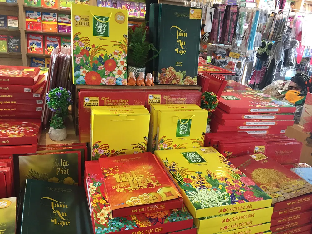 Trầm lắng thị trường lịch xuân 2020 ảnh 1