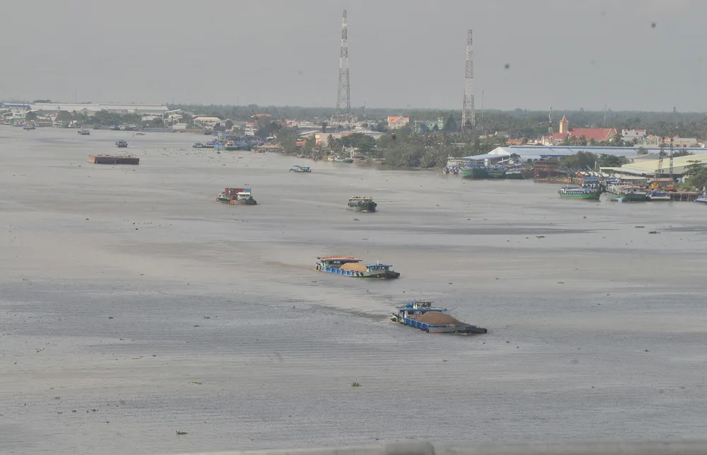 Xâm nhập mặn đe dọa vùng đất Chín Rồng ảnh 1