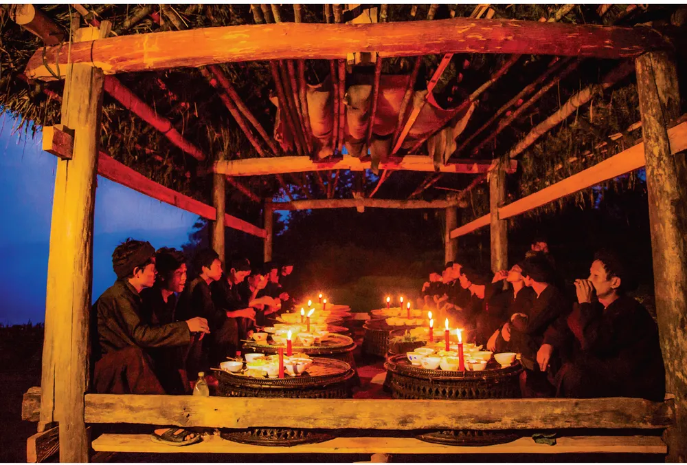 Linh vật Hổ đá trên rẻo cao Y Tý ảnh 13