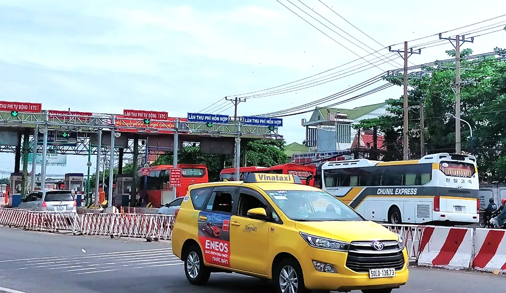 Dày đặc trạm thu phí BOT ảnh 9