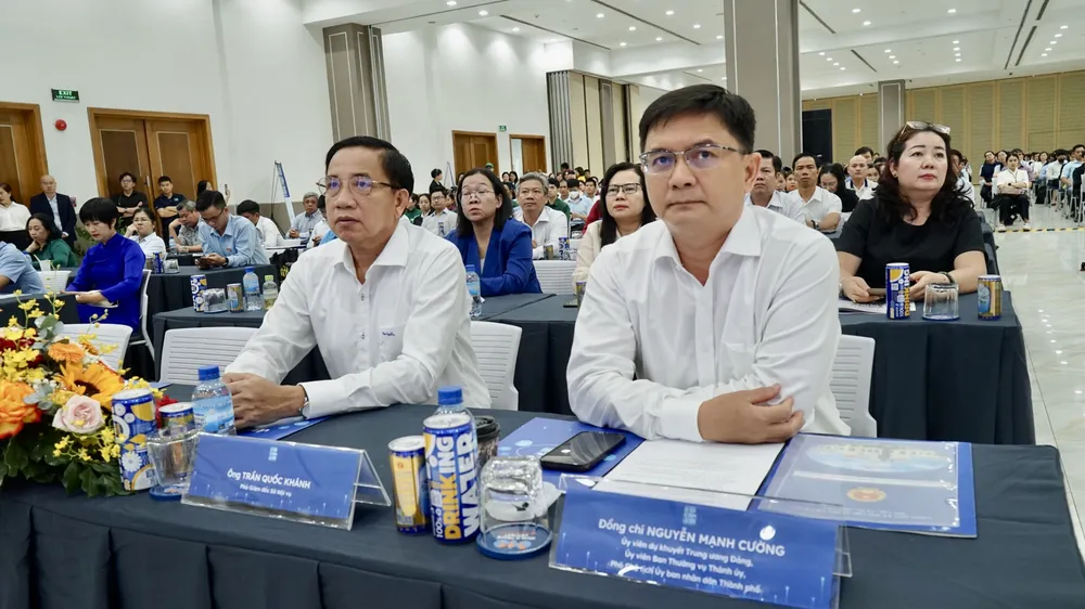 DUY09651.jpeg