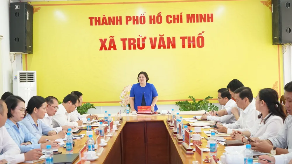Đoàn công tác Thành ủy TPHCM làm việc với Đảng ủy xã Trừ Văn Thố