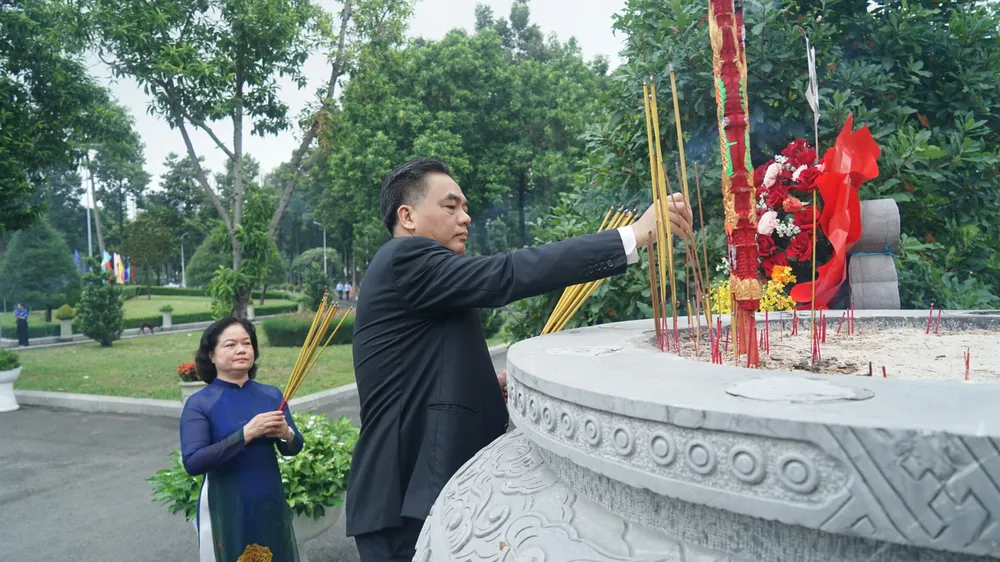 DUY02869.jpeg