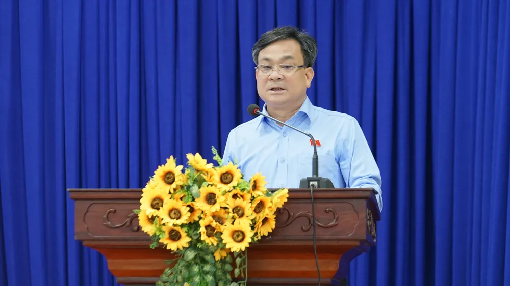 DUY08446.jpeg