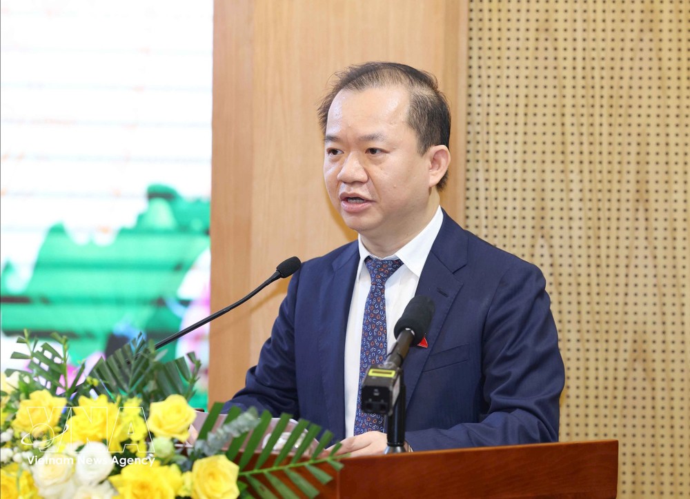 hoai-son.jpg