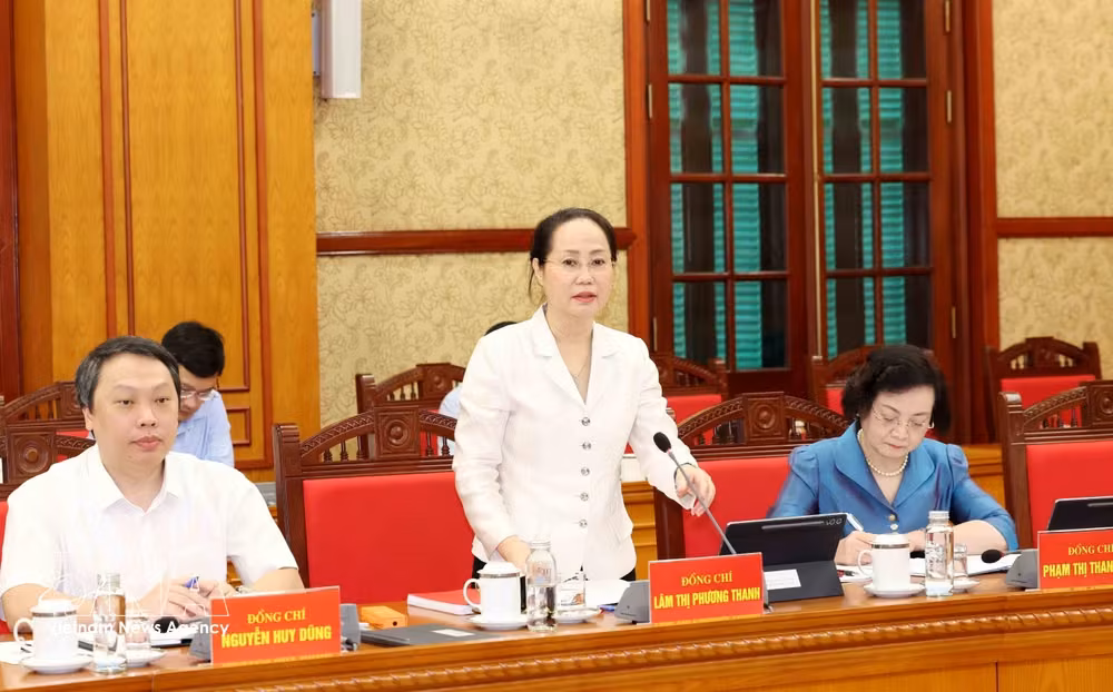 lam-thi-phuong-thanh.jpg