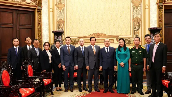 lanh-dao-tp-doan-dai-bieu.jpg