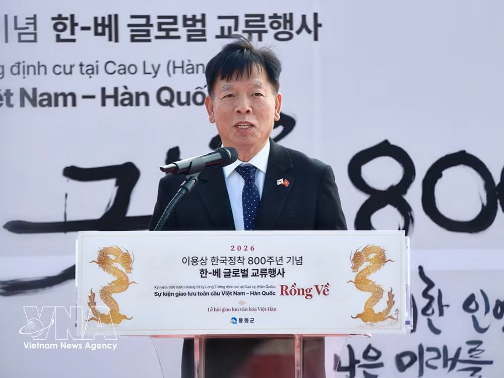 potal-ky-niem-800-nam-hoang-tu-ly-long-tuong-dinh-cu-tai-han-quoc-9095037.Jpg