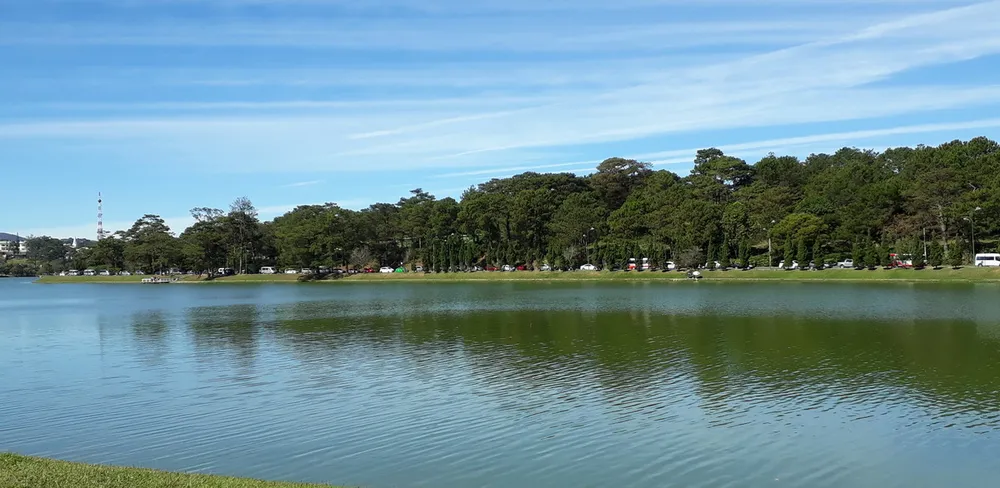 Khách du xuân bằng ô tô tăng mạnh, Đà Lạt liên tục bị kẹt xe ảnh 10