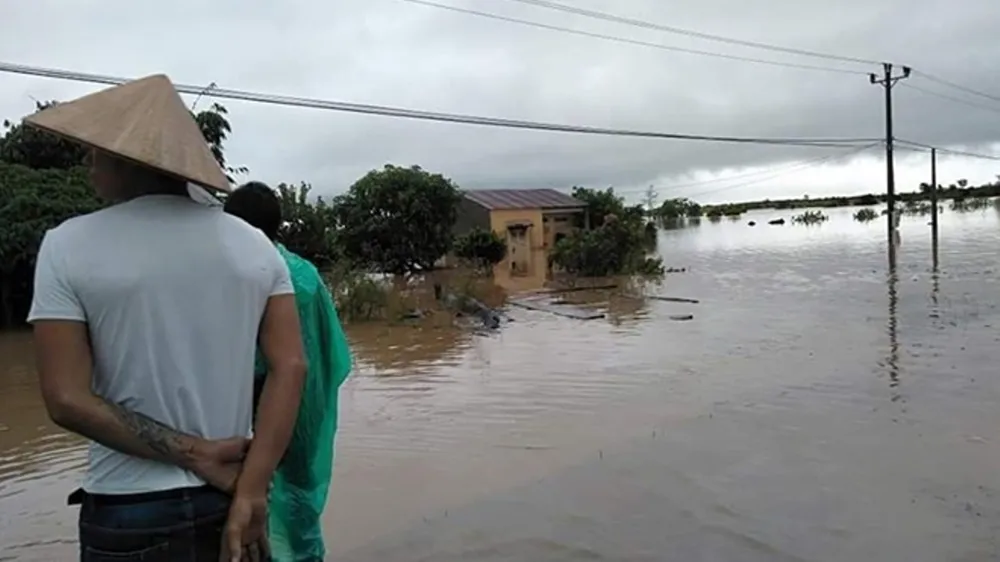 Mưa lớn, nhiều địa phương ở Đắk Lắk bị cô lập, phải di dời dân ảnh 4