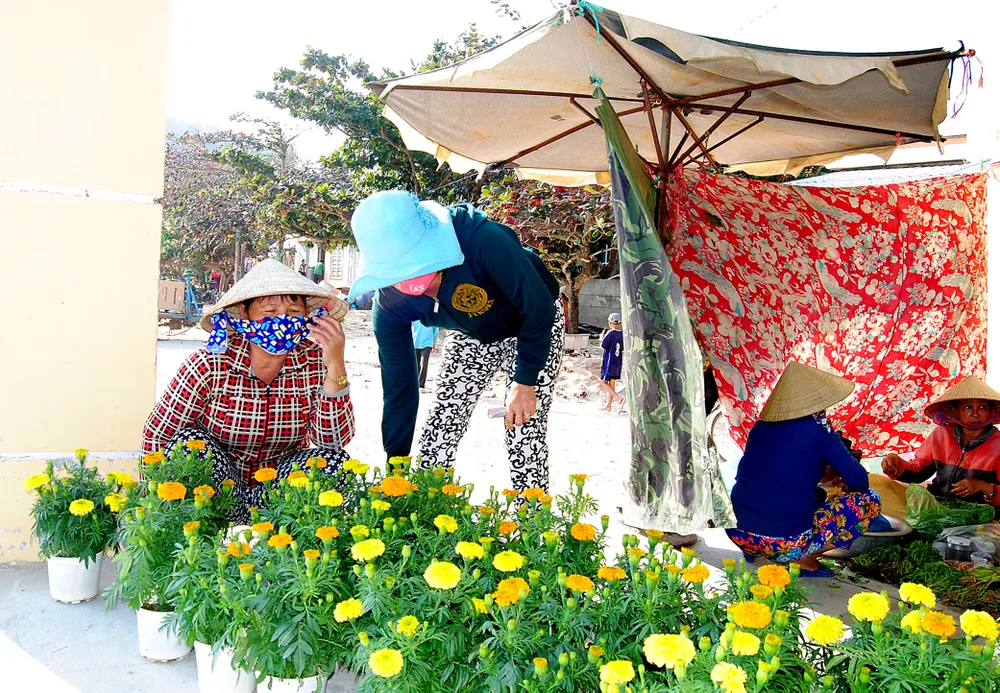 Tết theo những con tàu ra đảo Nhơn Châu ảnh 4
