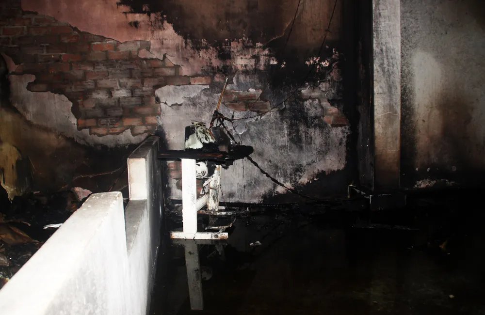 Lửa thiêu rụi 2 nhà xưởng của công ty may ở Khu công nghiệp Phú Tài, Bình Định ảnh 6