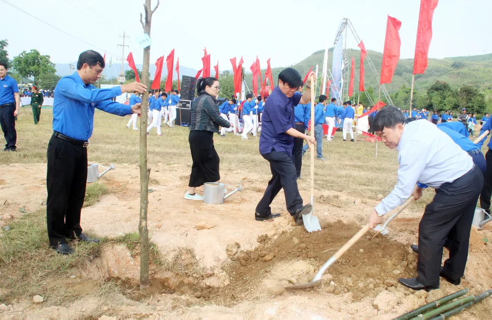 Trồng mới 2 triệu cây xanh phát động Tháng Thanh niên 2019 ảnh 10