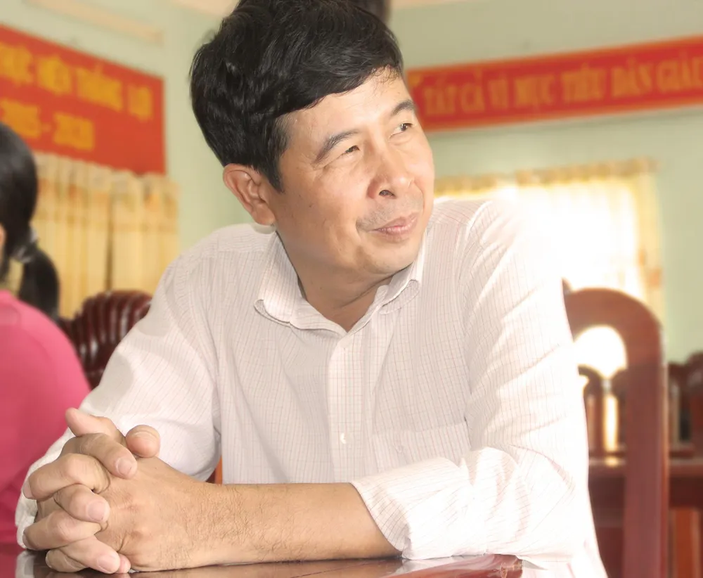 Gần 3 cây vàng vô chủ nhặt trong đống lúa được chia như thế nào?  ảnh 6