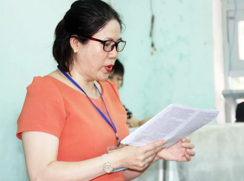 Kỳ thi THPT Quốc gia năm 2019: Thí sinh đến các điểm thi làm thủ tục dự thi ảnh 12